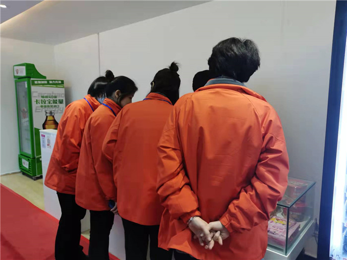 四川中青旅綿陽(yáng)分社、綿陽(yáng)市中旅假日旅行社、綿陽(yáng)自來(lái)文化傳播有限公司24H自助售貨服務(wù)盛大開(kāi)業(yè)