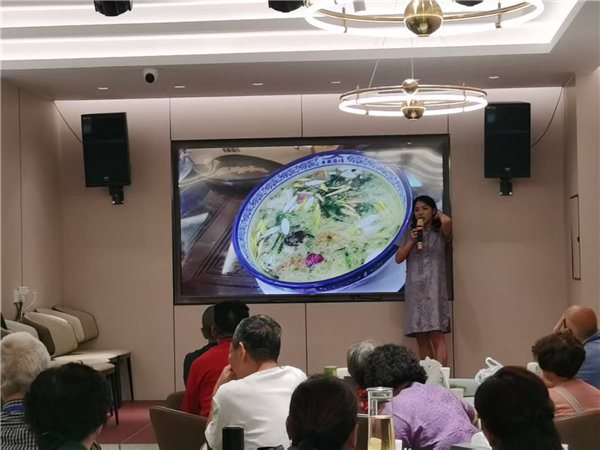 綿陽(yáng)中旅行假日旅行社舉行“什邡號(hào).2025熊貓專(zhuān)列”旅游線(xiàn)路分享會(huì)